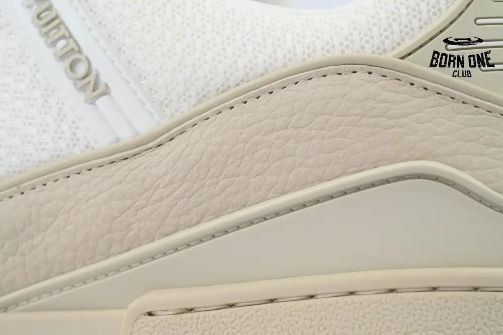 Louis Vuitton Trainer Beige