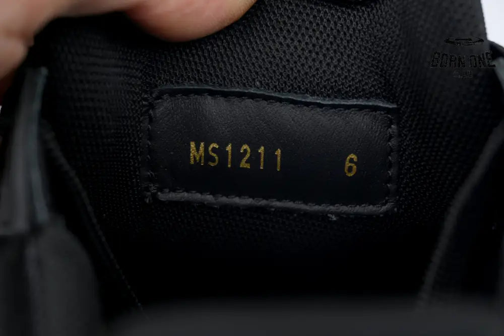 Louis Vuitton Trainer Black Lychee Patent Leather