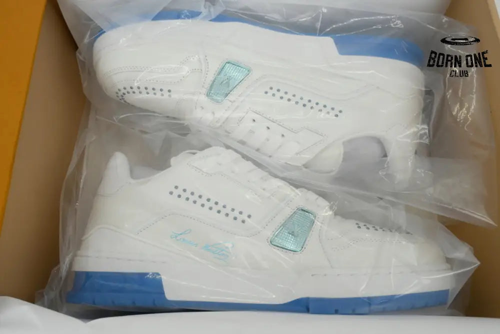 Louis Vuitton Trainer Ocean Blue Rivets