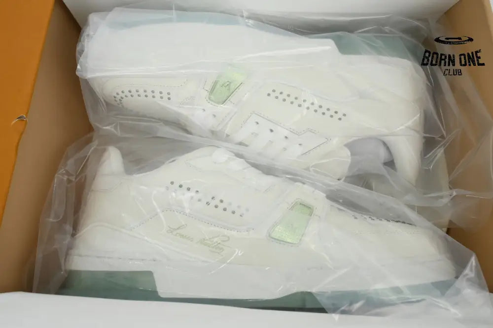 Louis Vuitton Trainer White Green Rivets