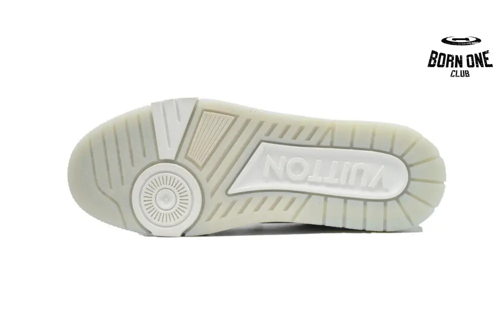 Louis Vuitton Trainer White Litchi Pattern FD0221