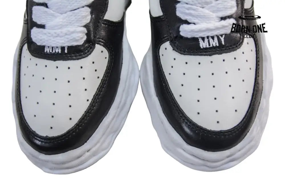 Maison Mihara Yasuhiro Wayne Sole Leather Low-top Sneaker Black White