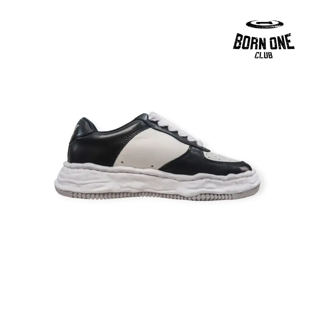 Maison Mihara Yasuhiro Wayne Sole Leather Low-top Sneaker Black White