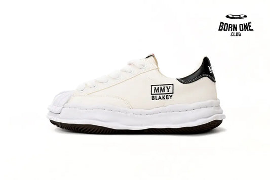Mihara Yasuhiro White And All White And Black Tail