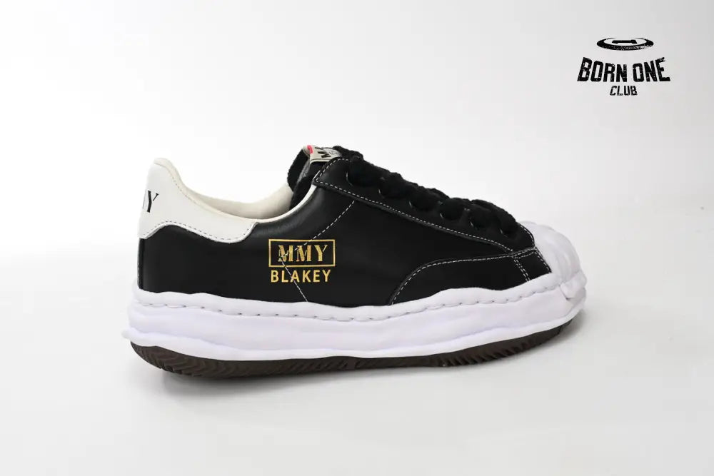 Mihara Yasuhiro White And Black And White Gold