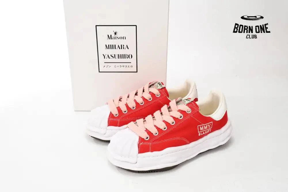 Mihara Yasuhiro White And White Red