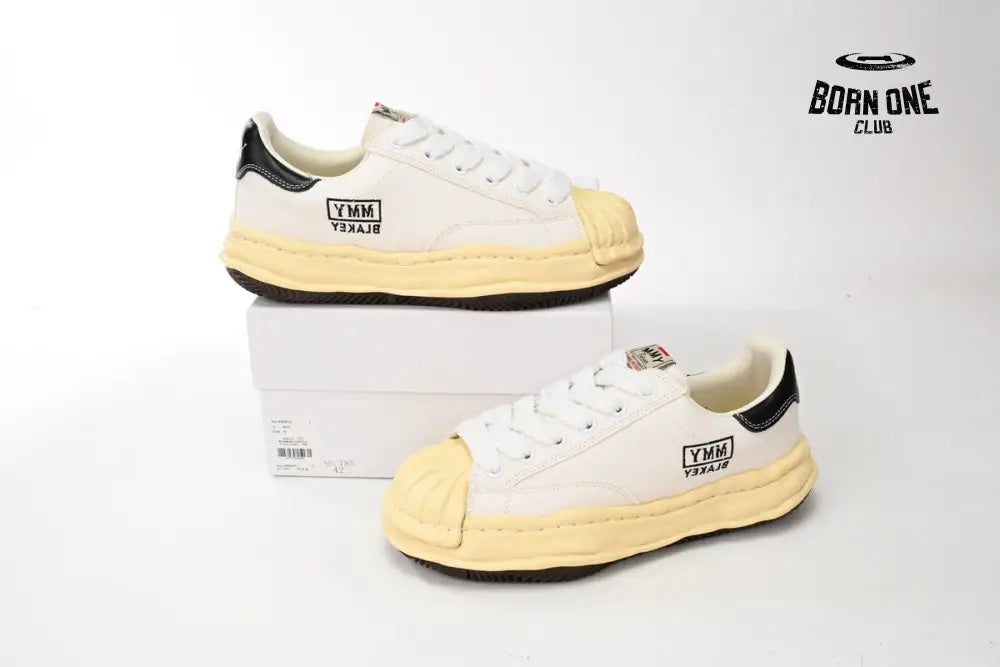Mihara Yasuhiro White And White Yellow Black