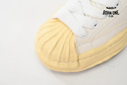 Mihara Yasuhiro White And White Yellow Black