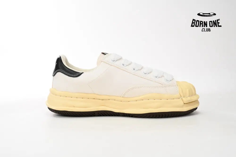 Mihara Yasuhiro White And White Yellow Black
