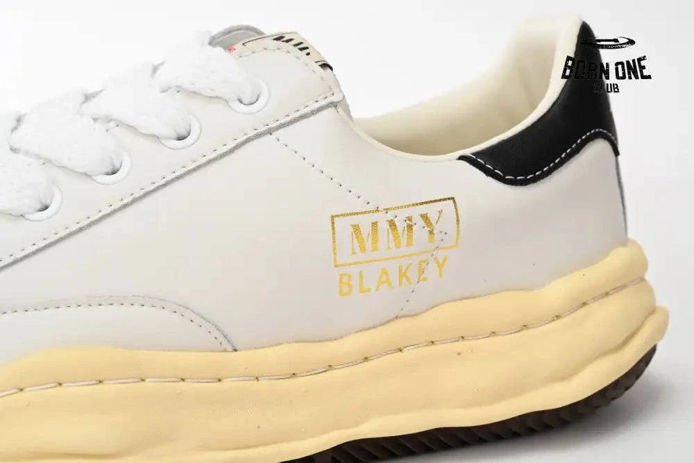 Mihara Yasuhiro White And White Yellow Black Tail