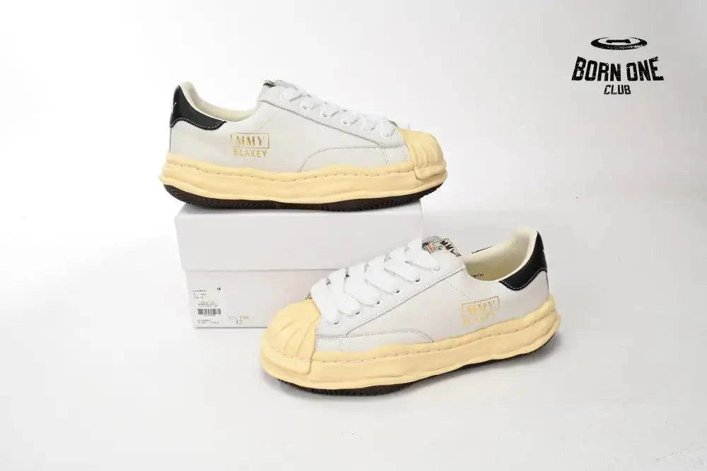 Mihara Yasuhiro White And White Yellow Black Tail