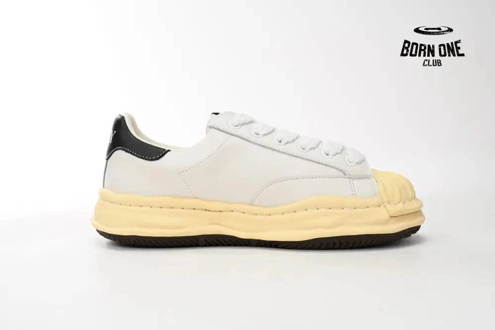 Mihara Yasuhiro White And White Yellow Black Tail