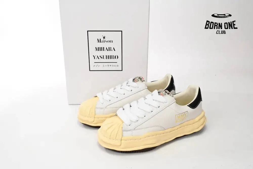 Mihara Yasuhiro White And White Yellow Black Tail