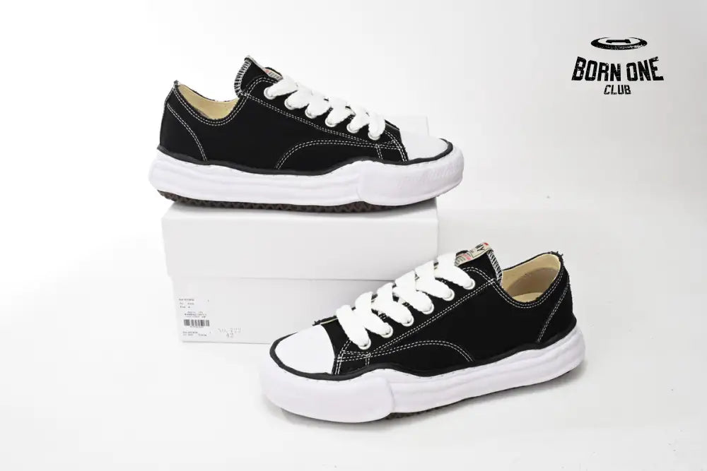 MIHARA YASUHIRO White Black