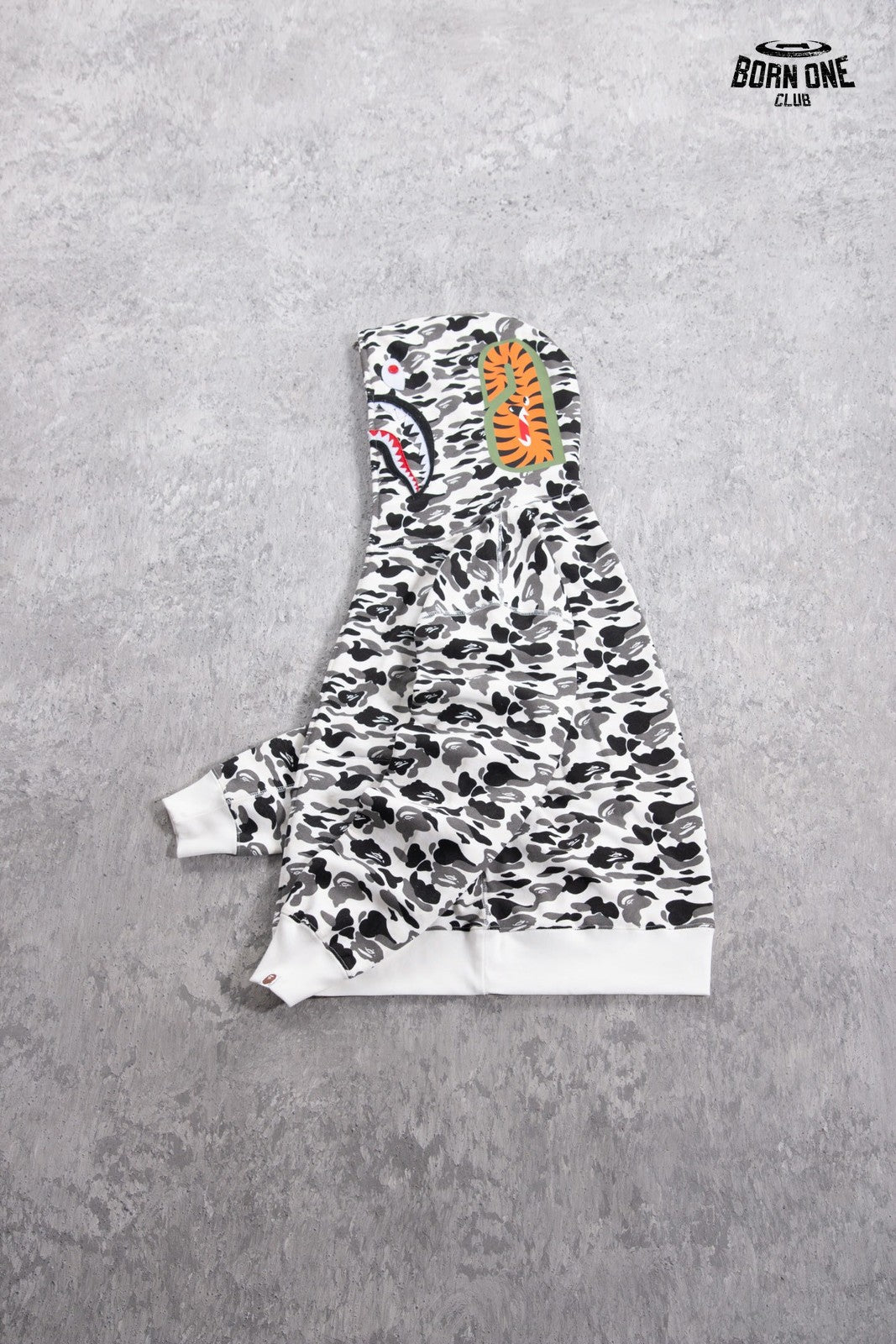 Moletom Bape Shark Full Zip Hoodie White Camo