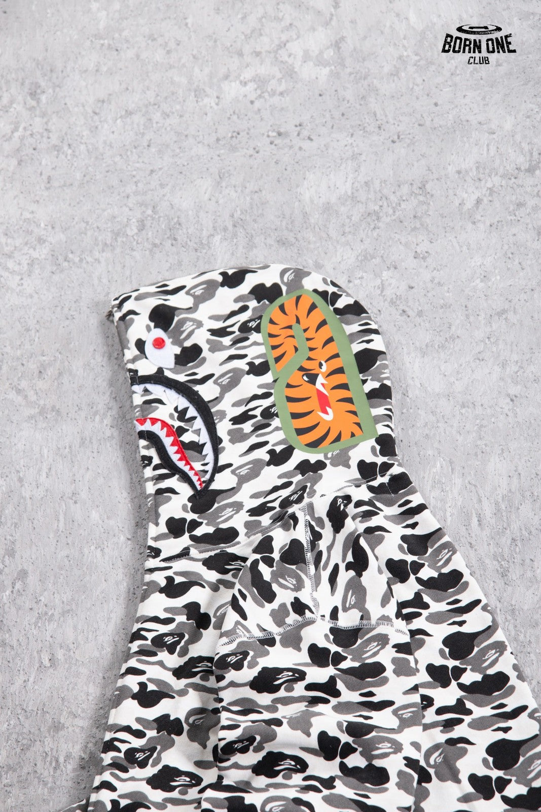 Moletom Bape Shark Full Zip Hoodie White Camo
