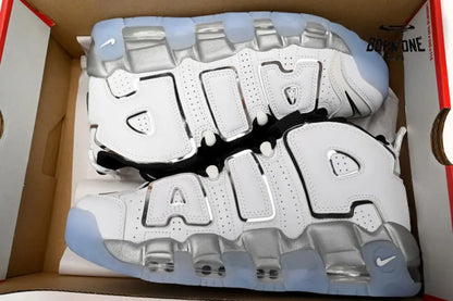 Nike Air More Uptempo Wmns ’White Chrome’
