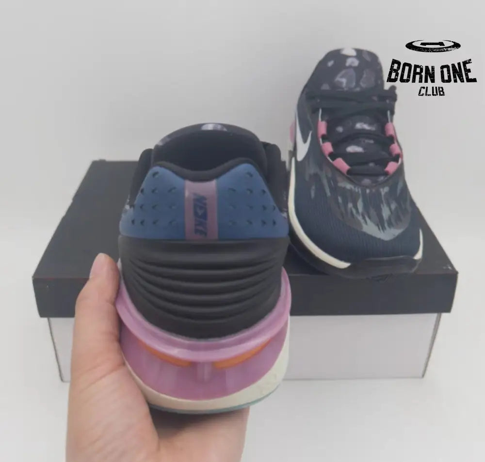 NIKE AIR ZOOM G.T. CUT 2 x DESERT BERRY VALERIAN BLUE
