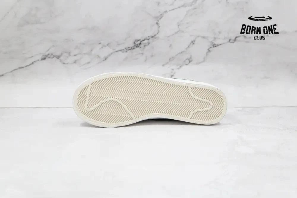 Nike Blazer Low 77 Pine Green Nike Blazer Low 77 Pine Green