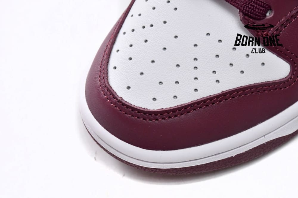 Nike Dunk Low Bordeaux DD1503-108