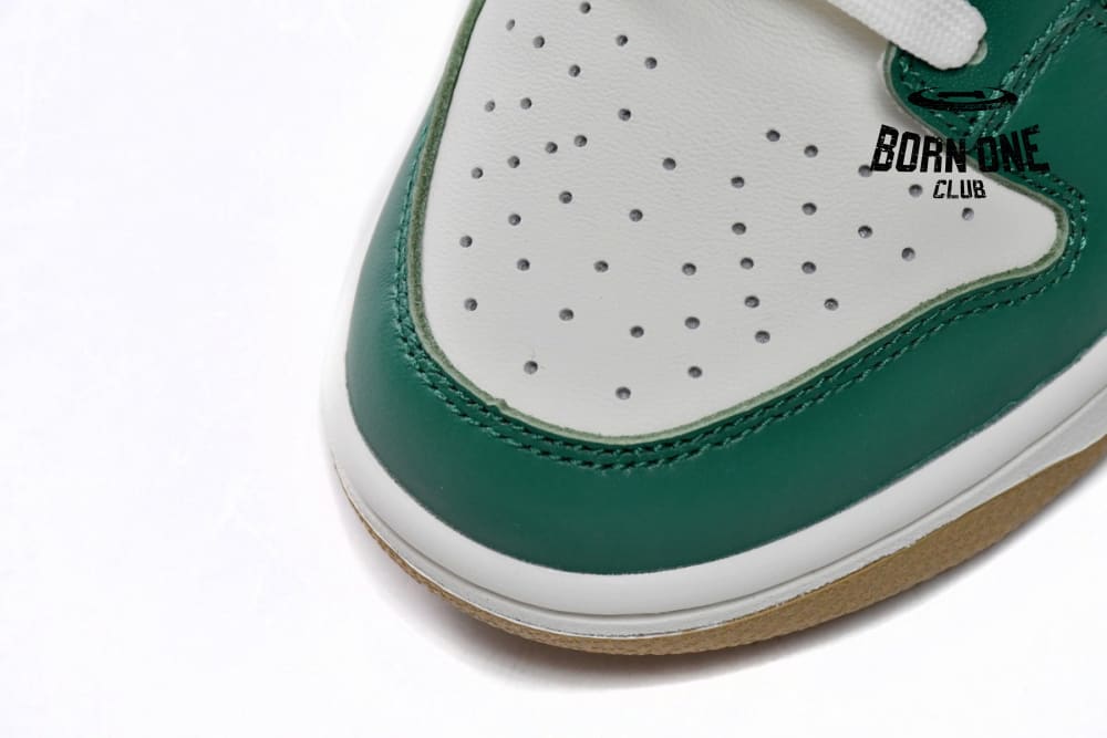 Nike Dunk Low Malachite University Gold FB7173-131