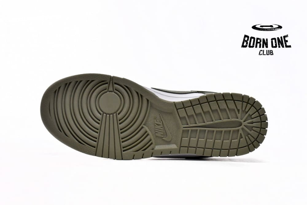 Nike Dunk Low Medium Olive DD1503-120
