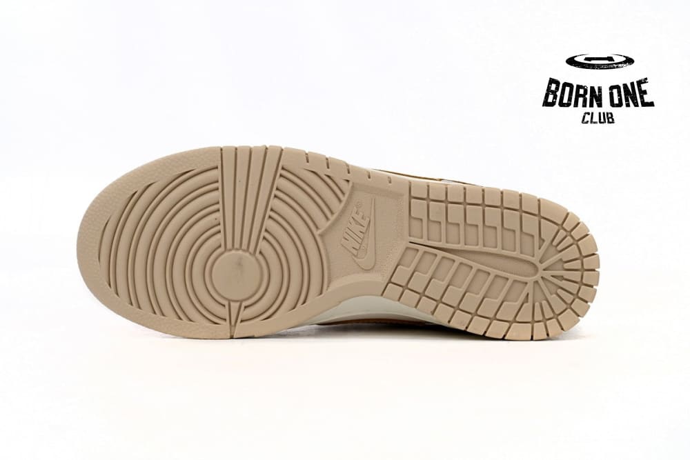 Nike Dunk Low Phantom Metallic Gold Dx5930-001