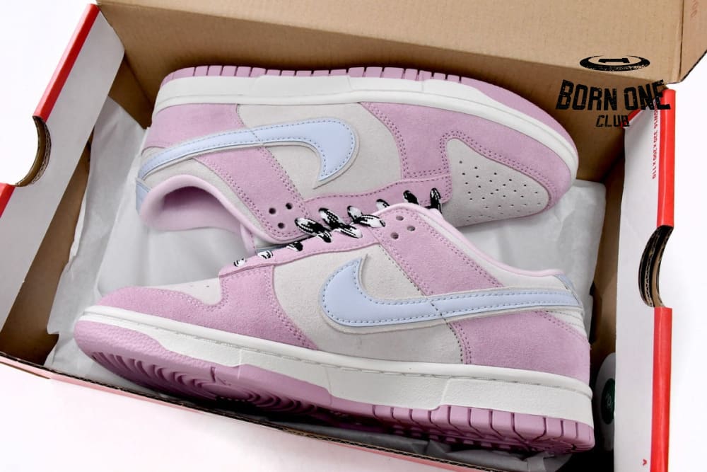 Nike Dunk Low Pink Suede D07412-901