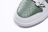 Nike Dunk Low SE NY vs. NY DN2489-300