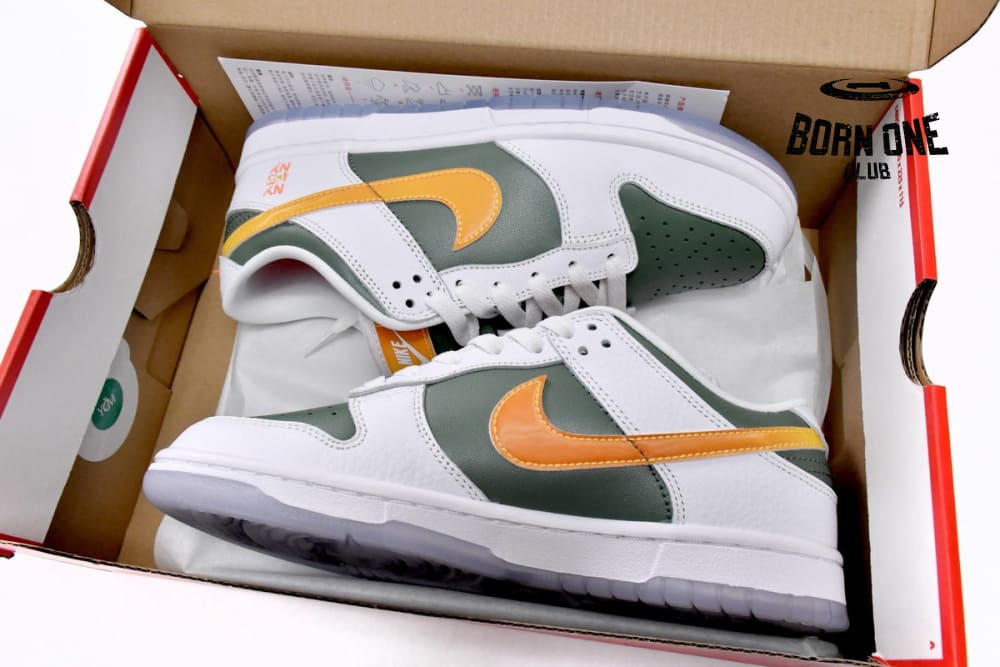 Nike Dunk Low SE NY vs. NY DN2489-300