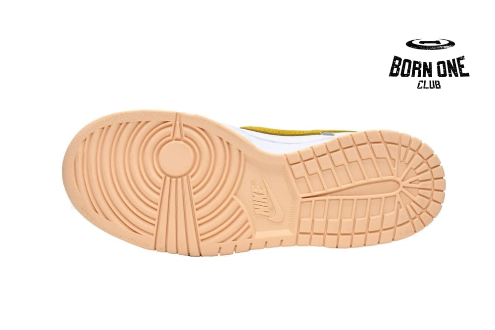 Nike Dunk Low Yellow Strike DM9467-700