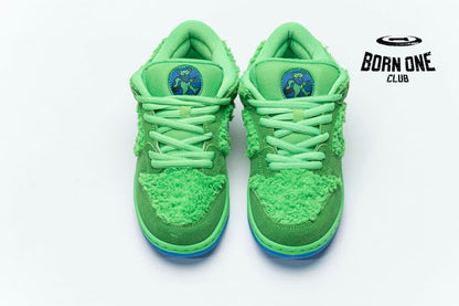 Nike Dunk SB Low Grateful Dead Bears Green CJ5378-300
