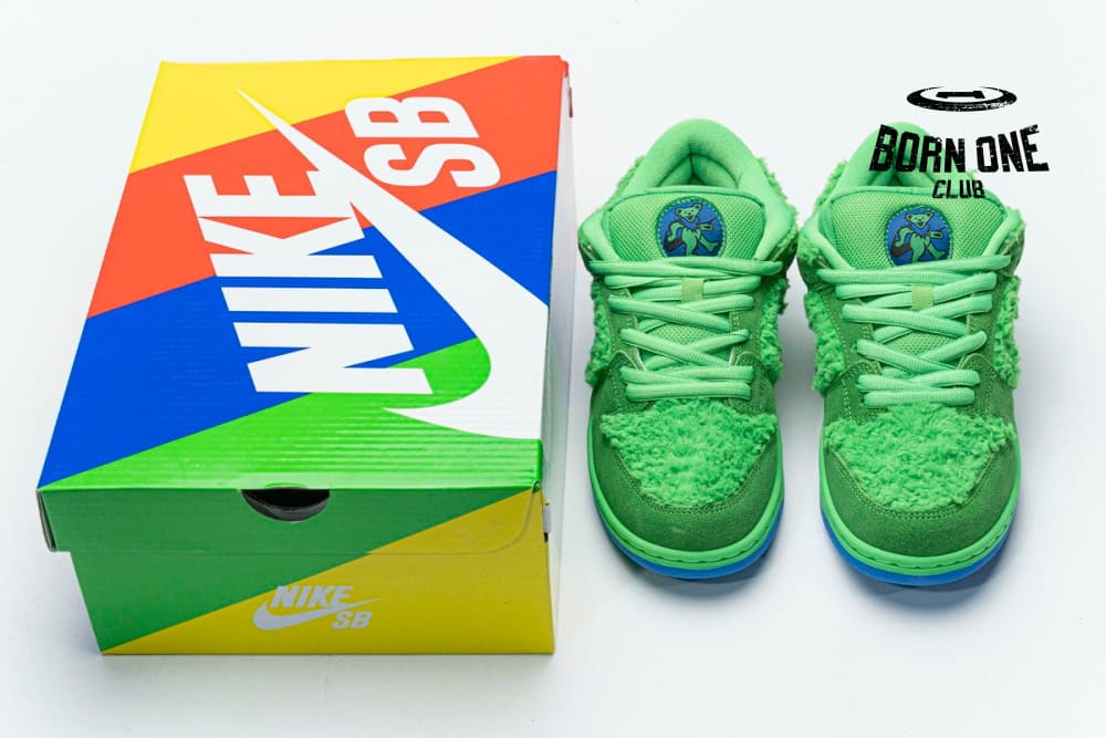 Nike Dunk SB Low Grateful Dead Bears Green CJ5378-300