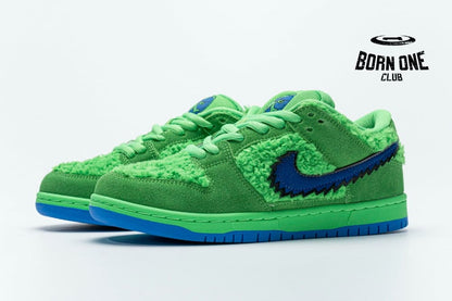 Nike Dunk SB Low Grateful Dead Bears Green CJ5378-300