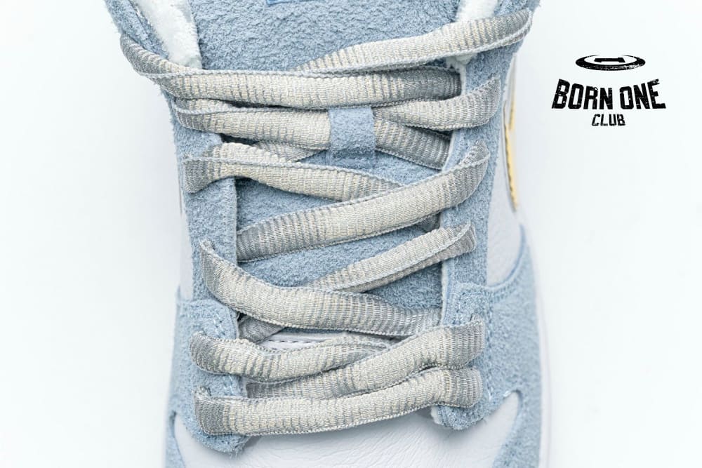 Nike Dunk SB Low Sean Cliver DC9936-100