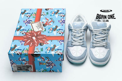 Nike Dunk SB Low Sean Cliver DC9936-100