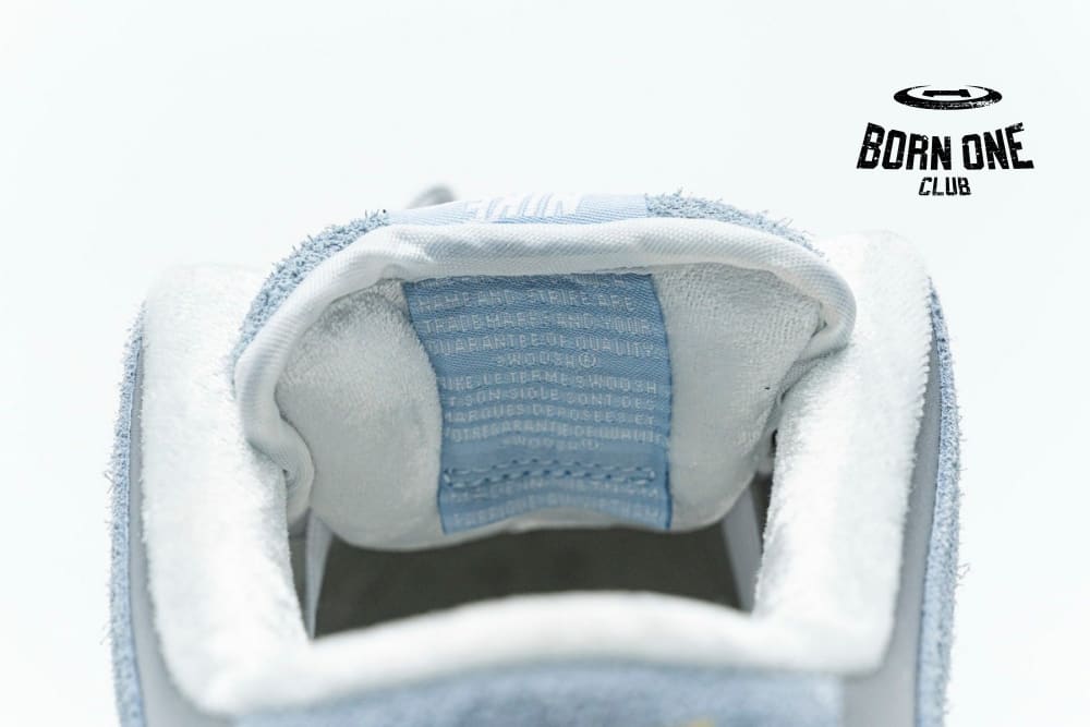 Nike Dunk SB Low Sean Cliver DC9936-100