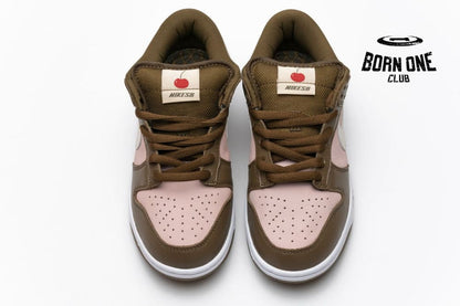 Nike Dunk SB Low Stussy Cherry 304292-671