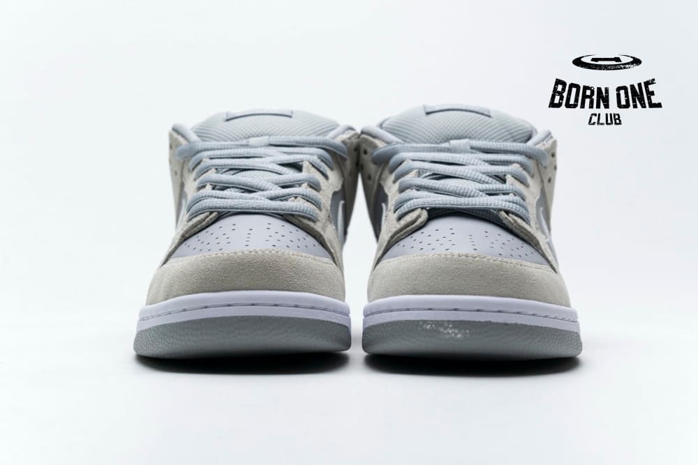 Nike Dunk SB Low Summit White Wolf Grey AR0778-110
