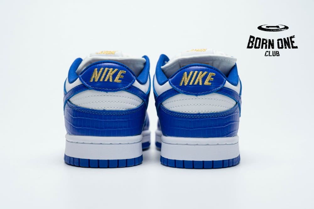 Nike Dunk SB Low Supreme Blue DH3228-100