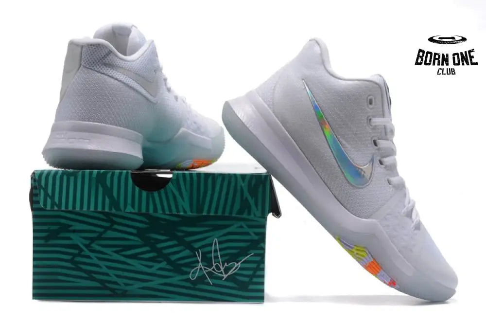 NIKE KYRIE 3 x TIME TO SHINE