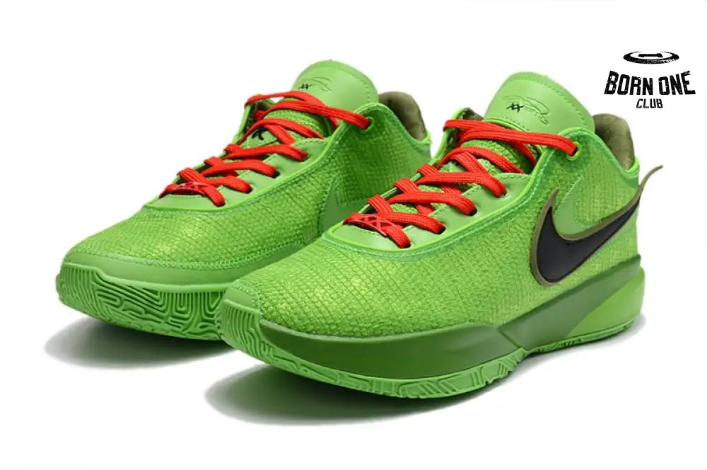 NIKE LEBRON 20 x GRINCH