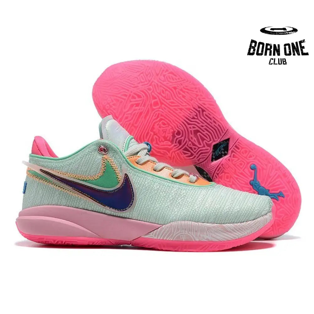 NIKE LEBRON 20 x TIME MACHINE