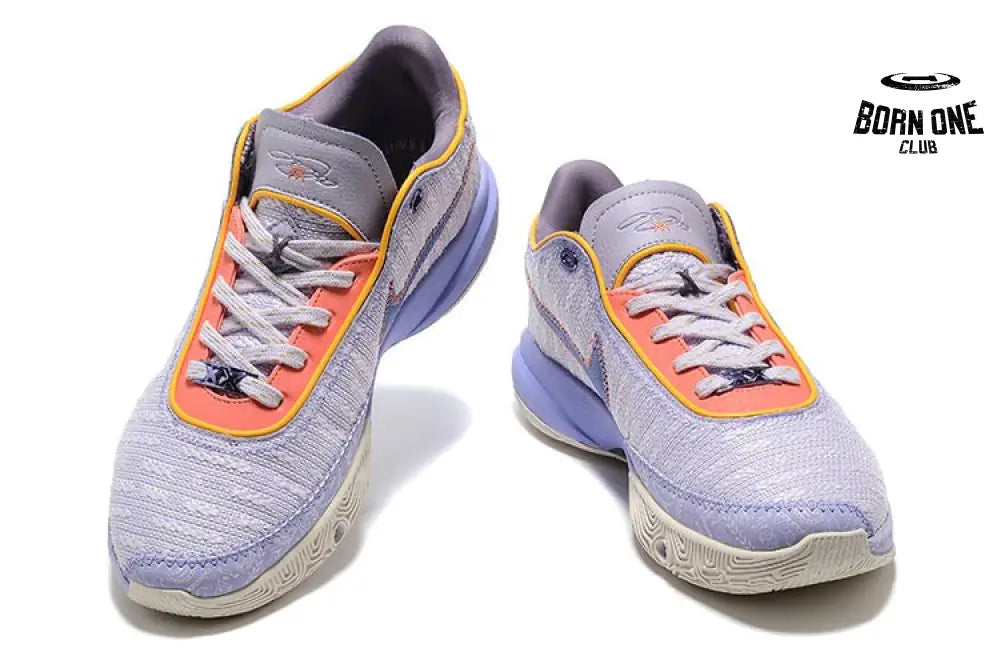 NIKE LEBRON 20 x VIOLET FROST