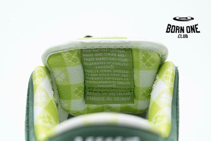 Nike SB Dunk Low Concepts Green Lobster BV1310-337