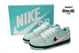 Nike SB Dunk Low Concepts Tiffany Lobster