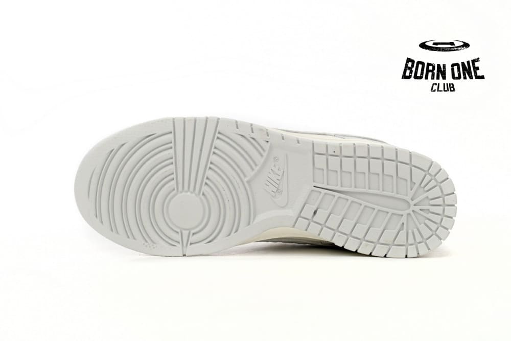 Nike SB Dunk Low Needlework Sail Aura FJ4553-133