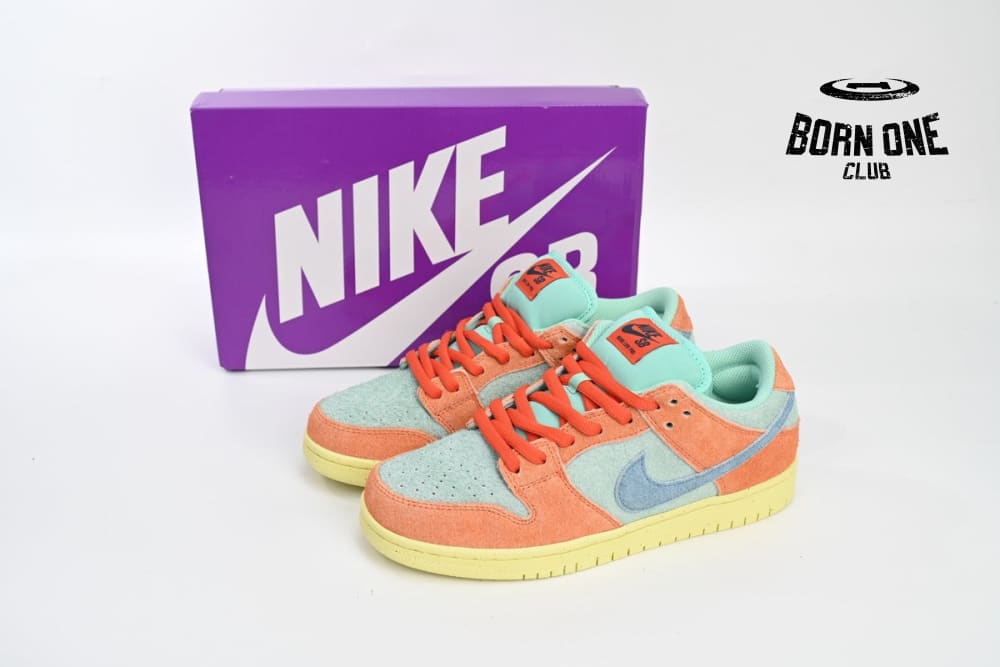 Nike SB Dunk Low Orange Emerald Rise DV5429-800