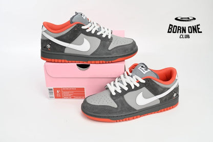 Nike SB Dunk Low Staple NYC Pigeon 304292-011