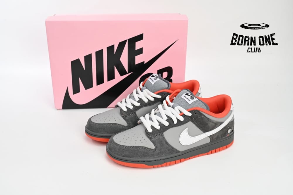 Nike SB Dunk Low Staple NYC Pigeon 304292-011